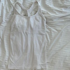 Lululemon tank